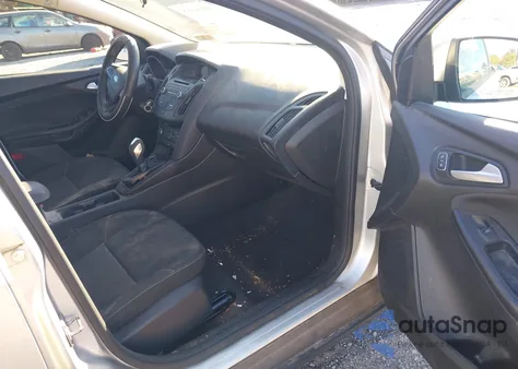 2015 Ford Focus Se from USA, damaged, VIN 1FADP3K25FL315824